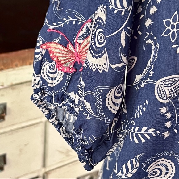 Johnny Was Effortless Puffed Sleeve Blue Embroidered Blouse NWT New M - Picture 7 of 15